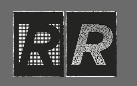 huruf R putih dengan latar belakang hitam di satu sisi dan huruf R hitam dengan latar belakang putih di sisi lainnya